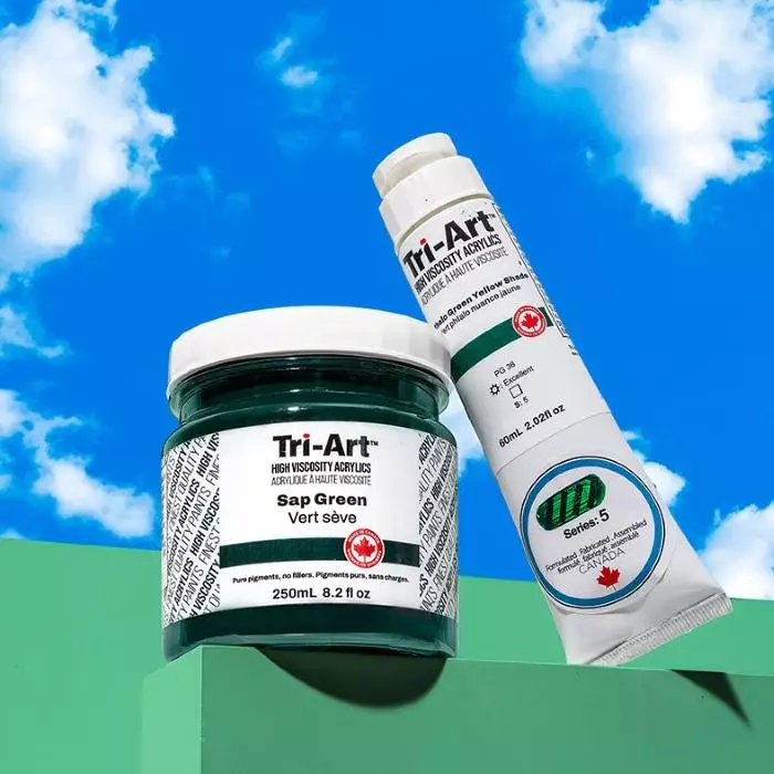 Tri-Art