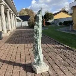 "Polargranit" Unika Søjle 112 Cm Høj - Falsrammer Til Malerier